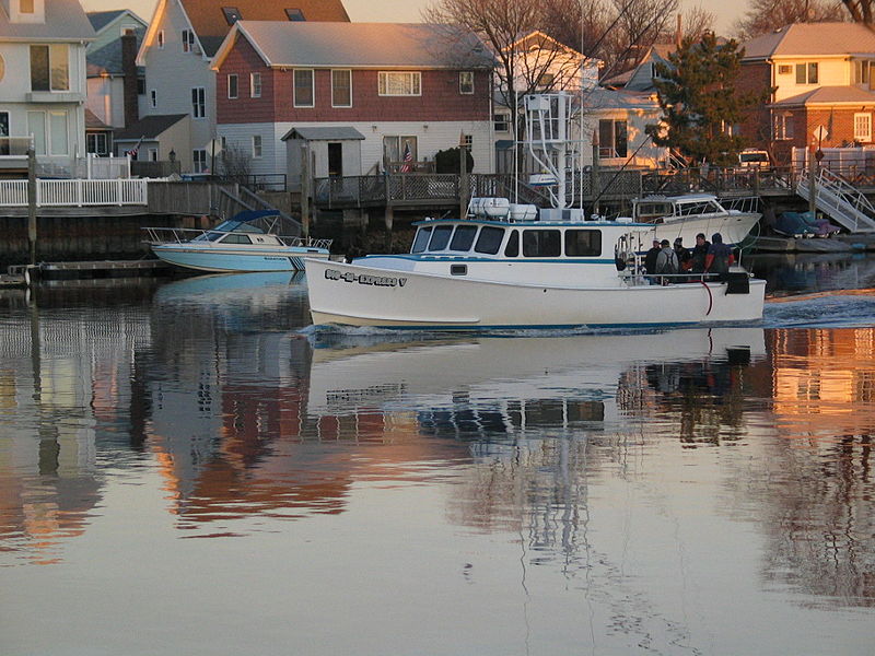 Redirecting to http//yourneighborhood.co/brooklyn/gerritsenbeach